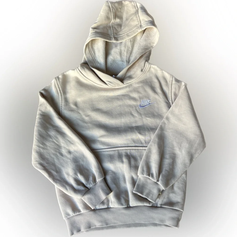 Nike Club Fleece Toddler/Kids Hoodie Sweatshirt Tan Embroidered Nike Size XS